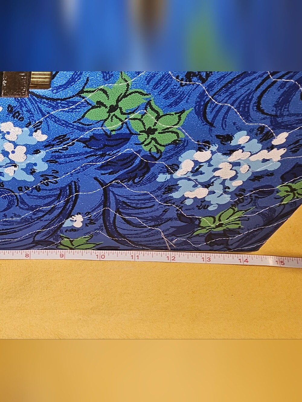MID CENTURY Sewing Box - Picture 15 of 16
